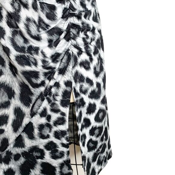 Socialite Leopard Print Draped Neck Sheath Dress size Large - Picture 7 of 9